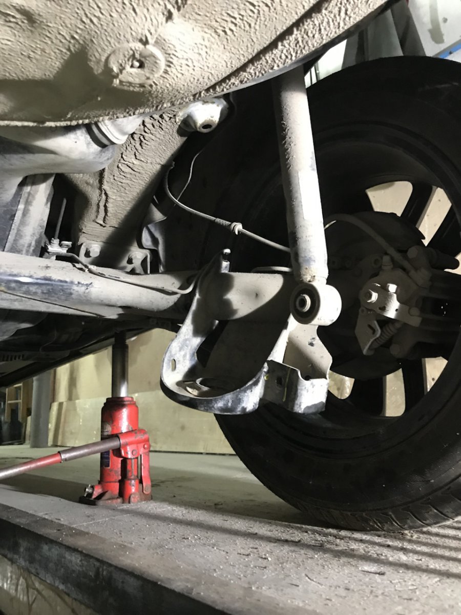 Задняя подвеска Skoda Рапид