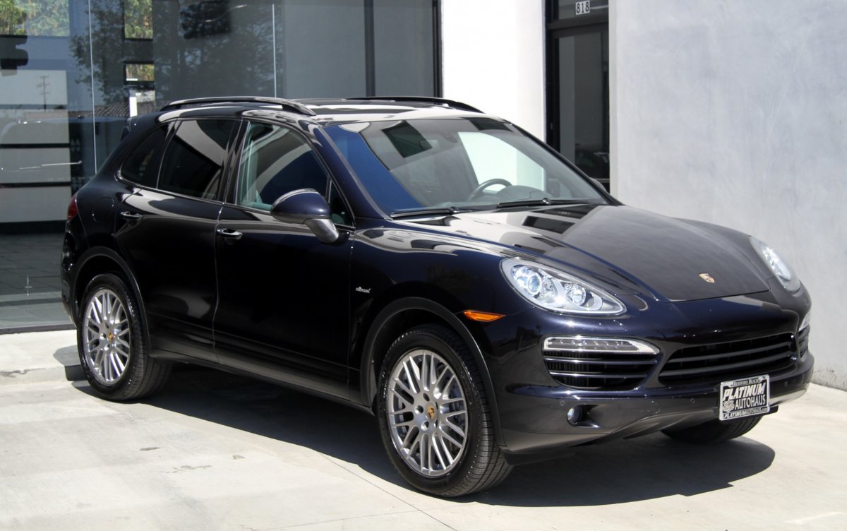 Porsche Cayenne 958 Interior