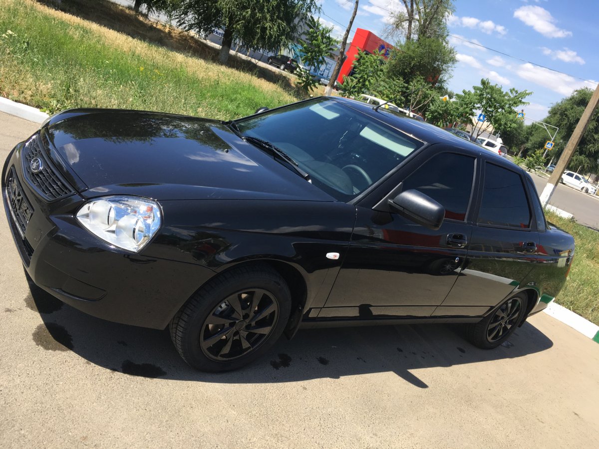 Лада Приора Блэк эдишн