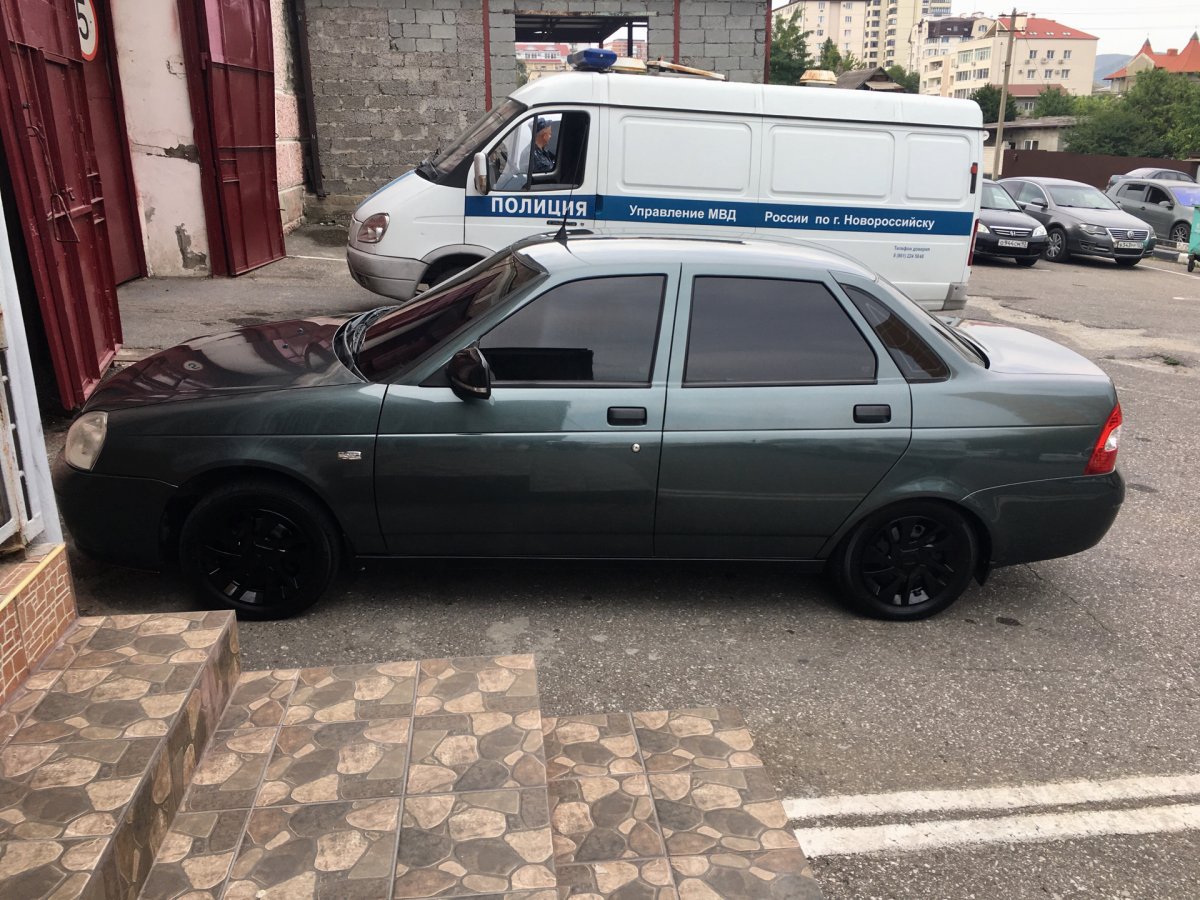 Приора Блэк эдишн бункер