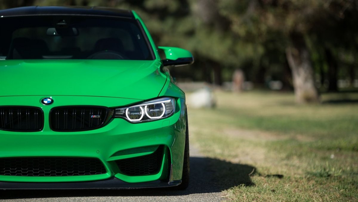 BMW m3 2017 салатовая