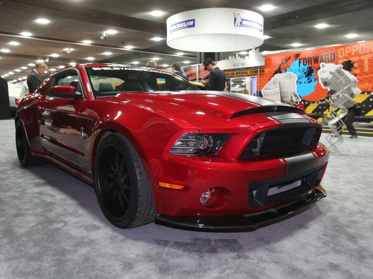 Ford Shelby gt500 super Snake 2013