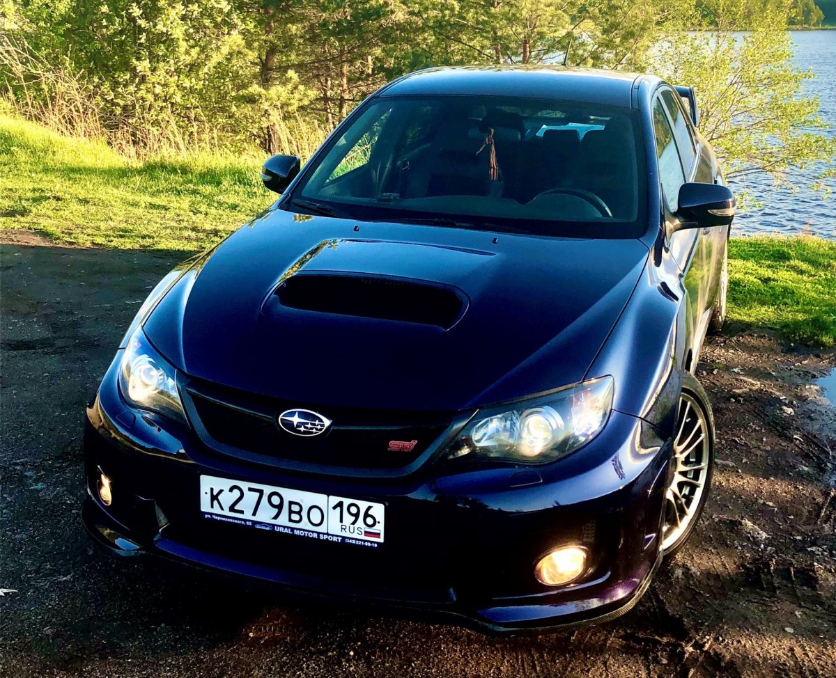 Subaru Impreza WRX STI 2