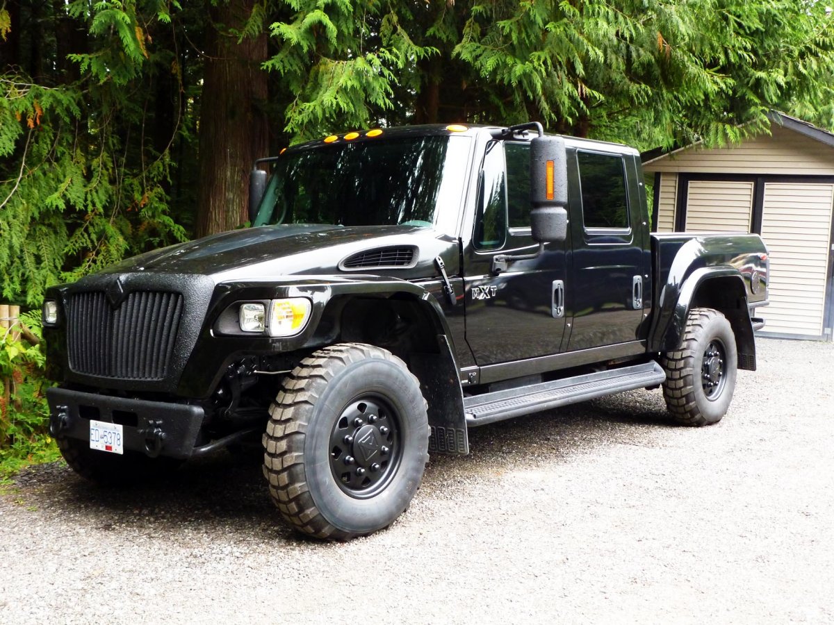 International MXT 4x4 Pickup