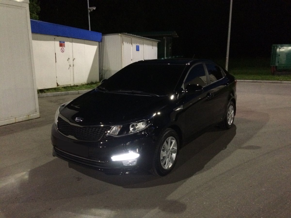 Киа Рио 2017 черная бункер