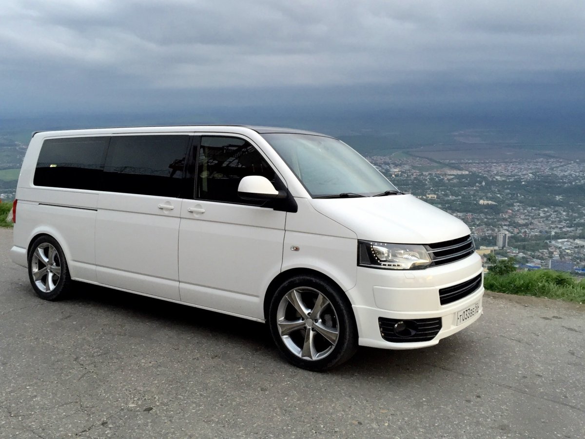 VW Caravelle t5