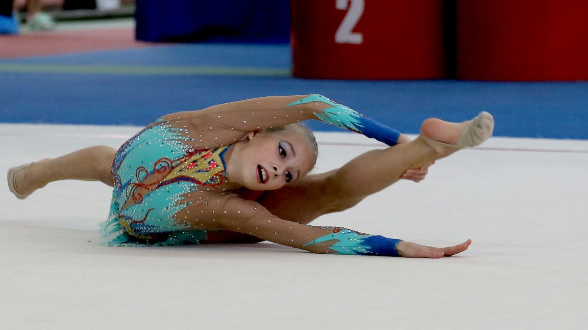Ульяна Травкина художественная гимнастика