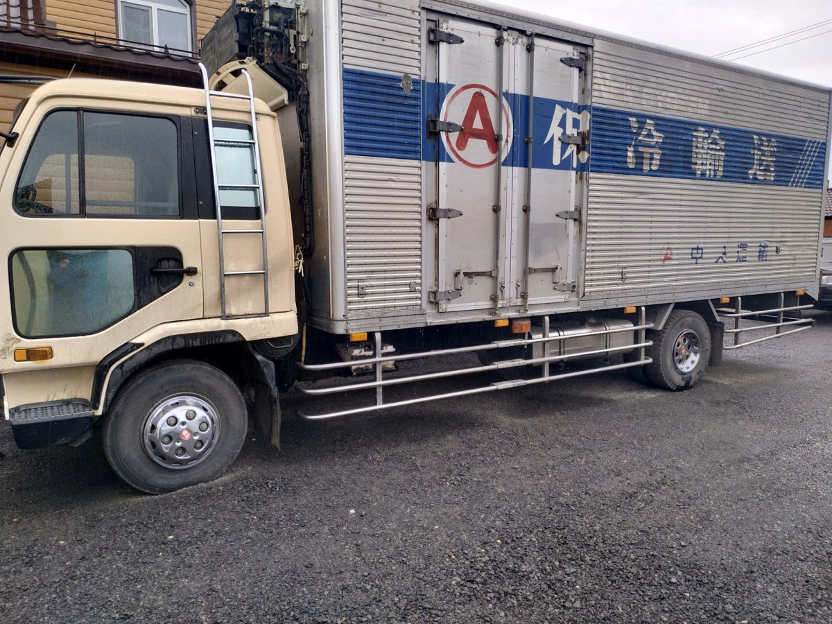 Nissan Diesel 7 тонн