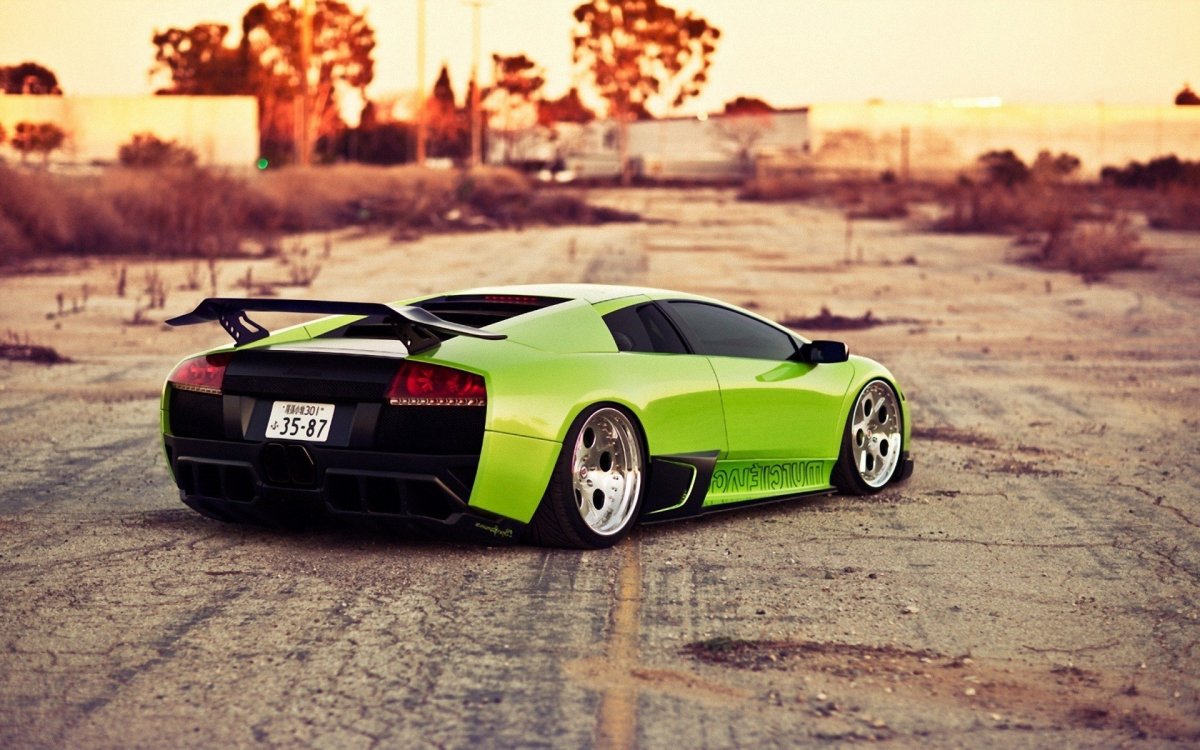 Lamborghini Murcielago зеленая