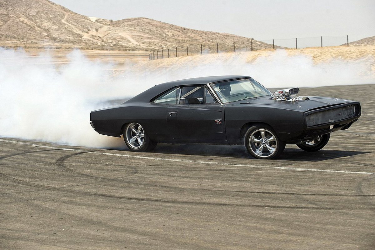 Доминик Торетто dodge Charger
