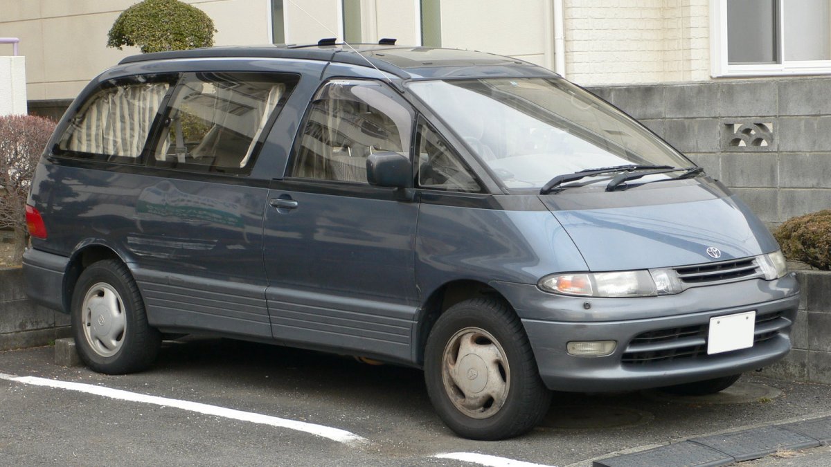 Тойота Эстима 2002