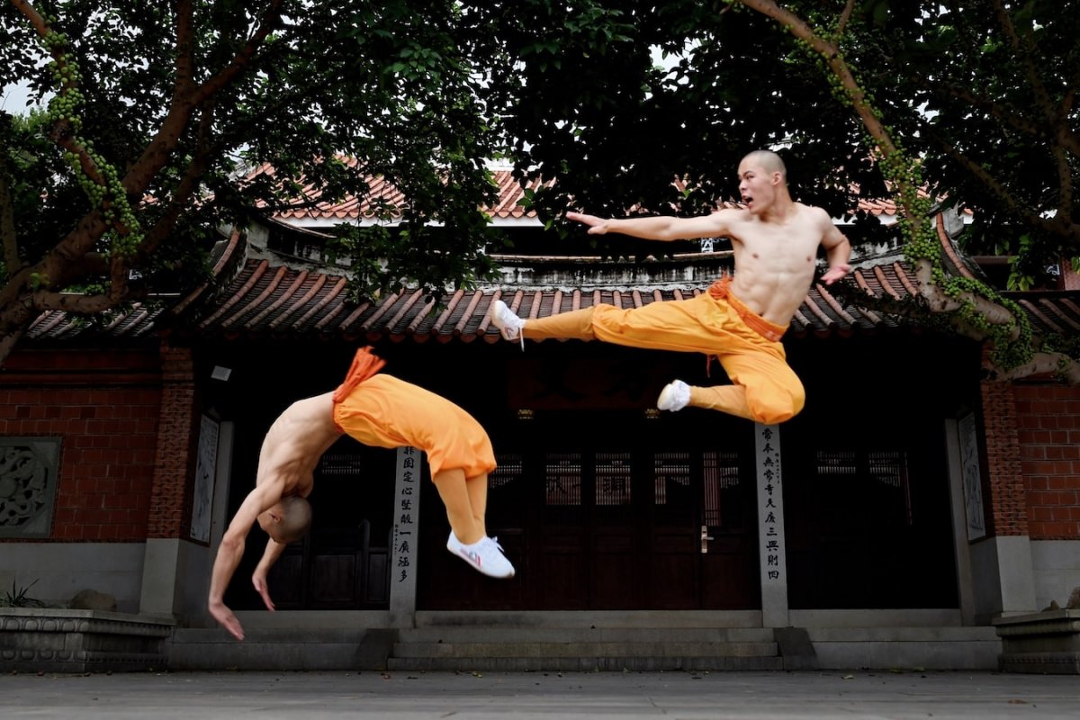 Упражнение монахов Шаолинь