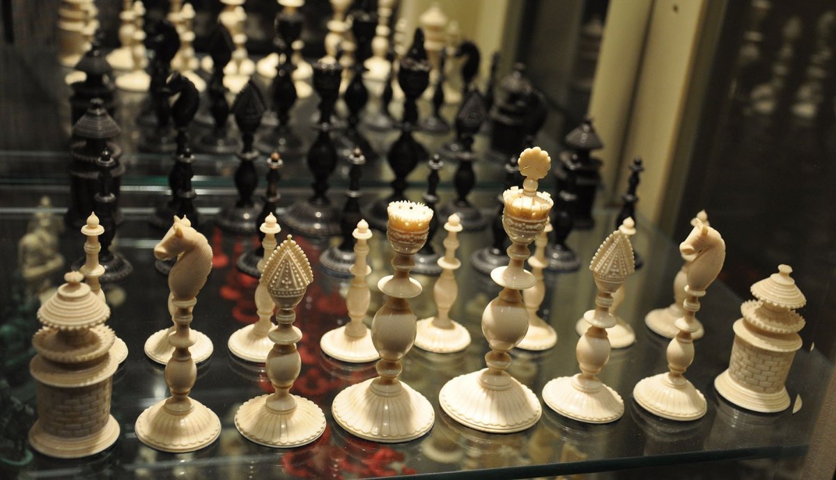 Китайские Королевские шахматные фигуры