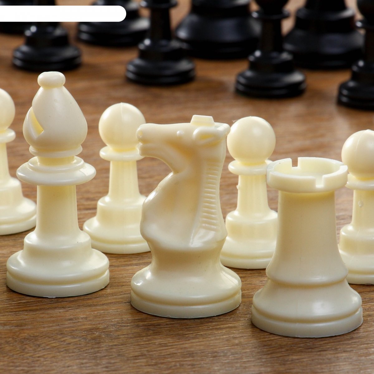 Шахматные фигуры в декоре интерьера