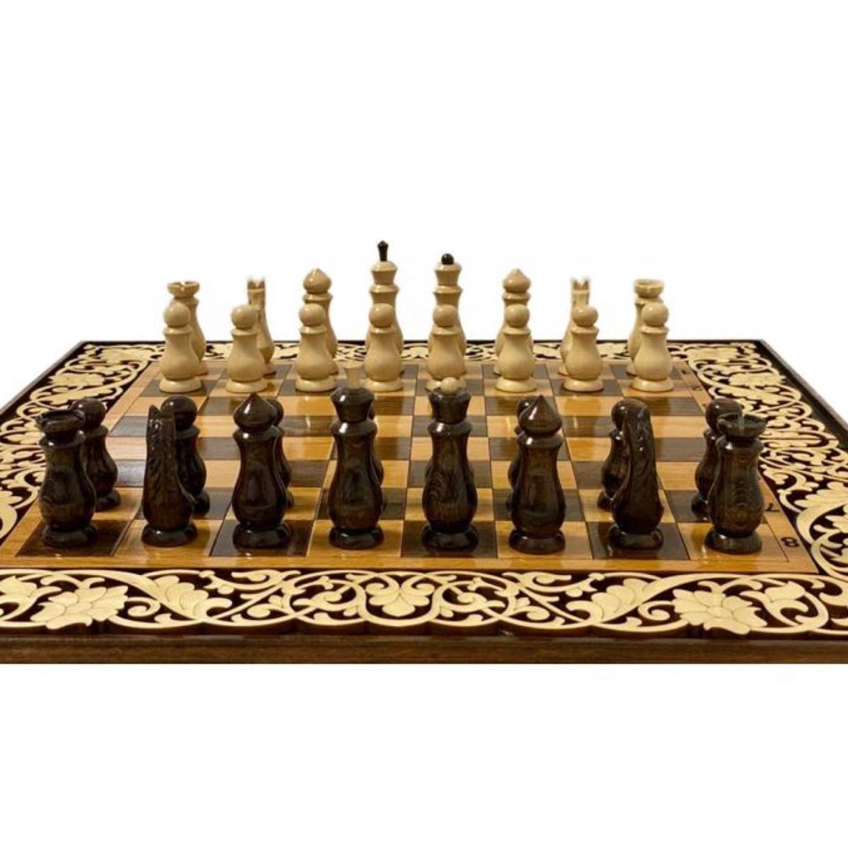 Белый Король шахматы