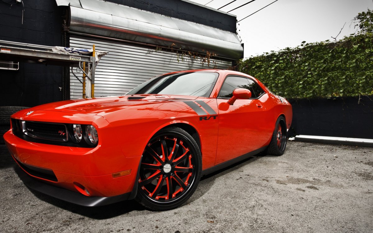 Dodge Challenger srt8 Tuning