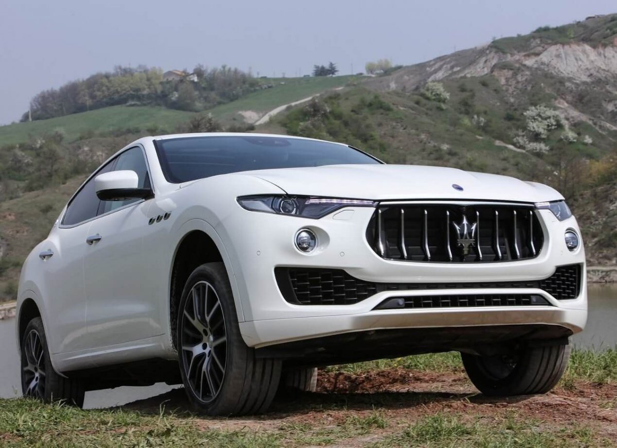 Мазерати Леванте SUV