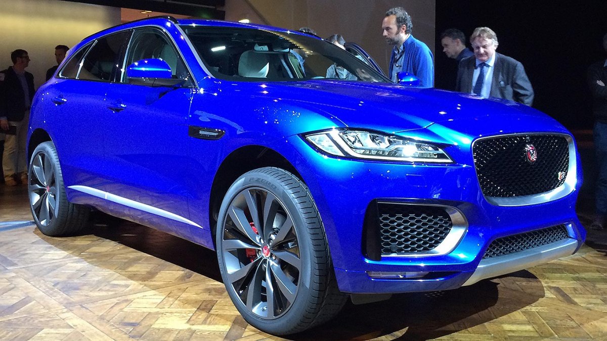 Ягуар f Pace