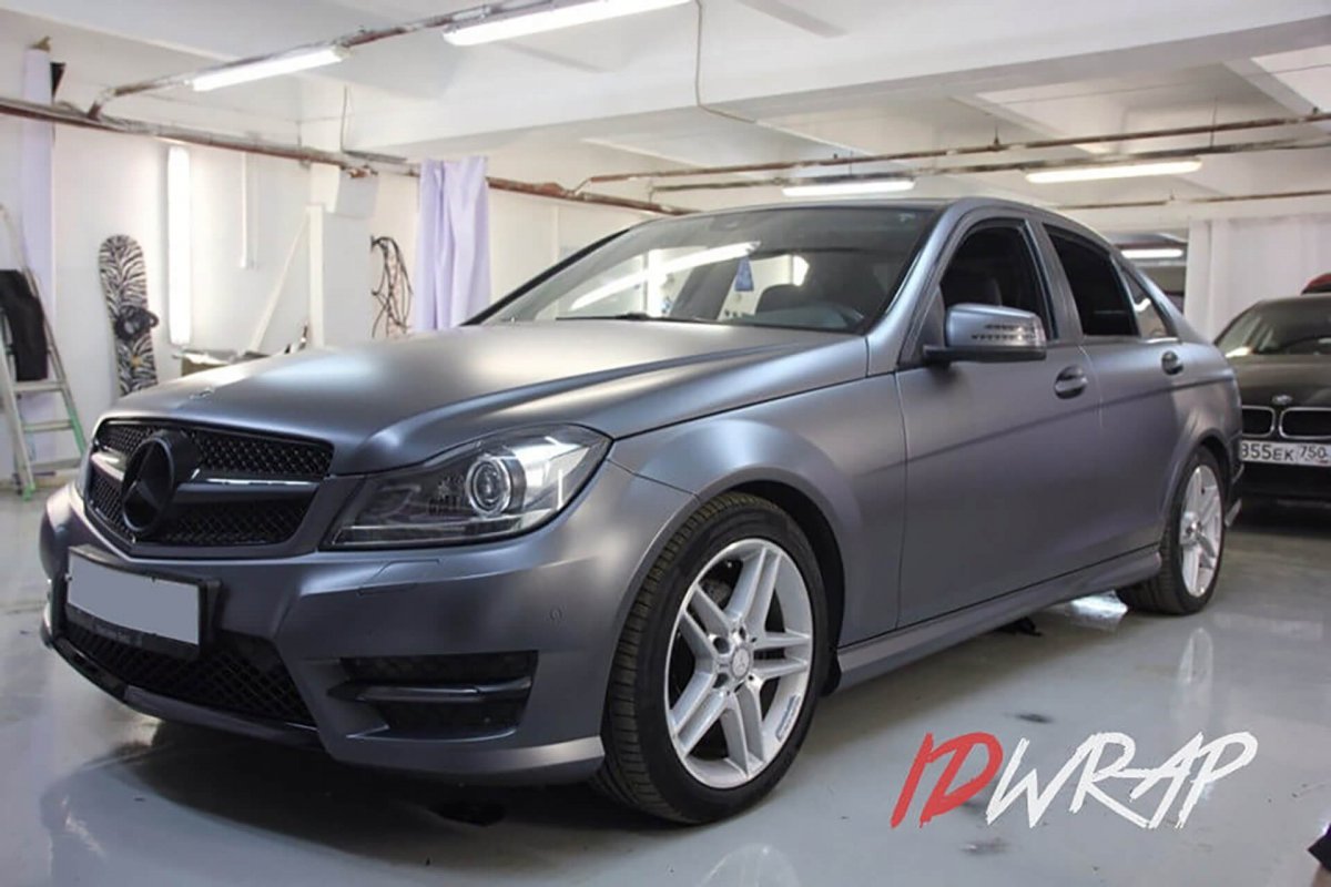 Mercedes w204 серый матовый