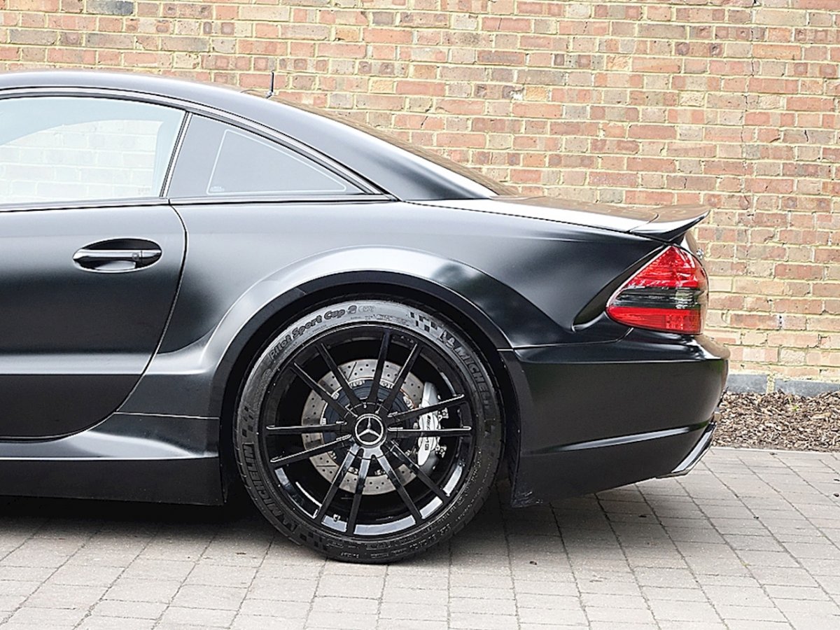 Серый матовый Мерседес sl65 AMG