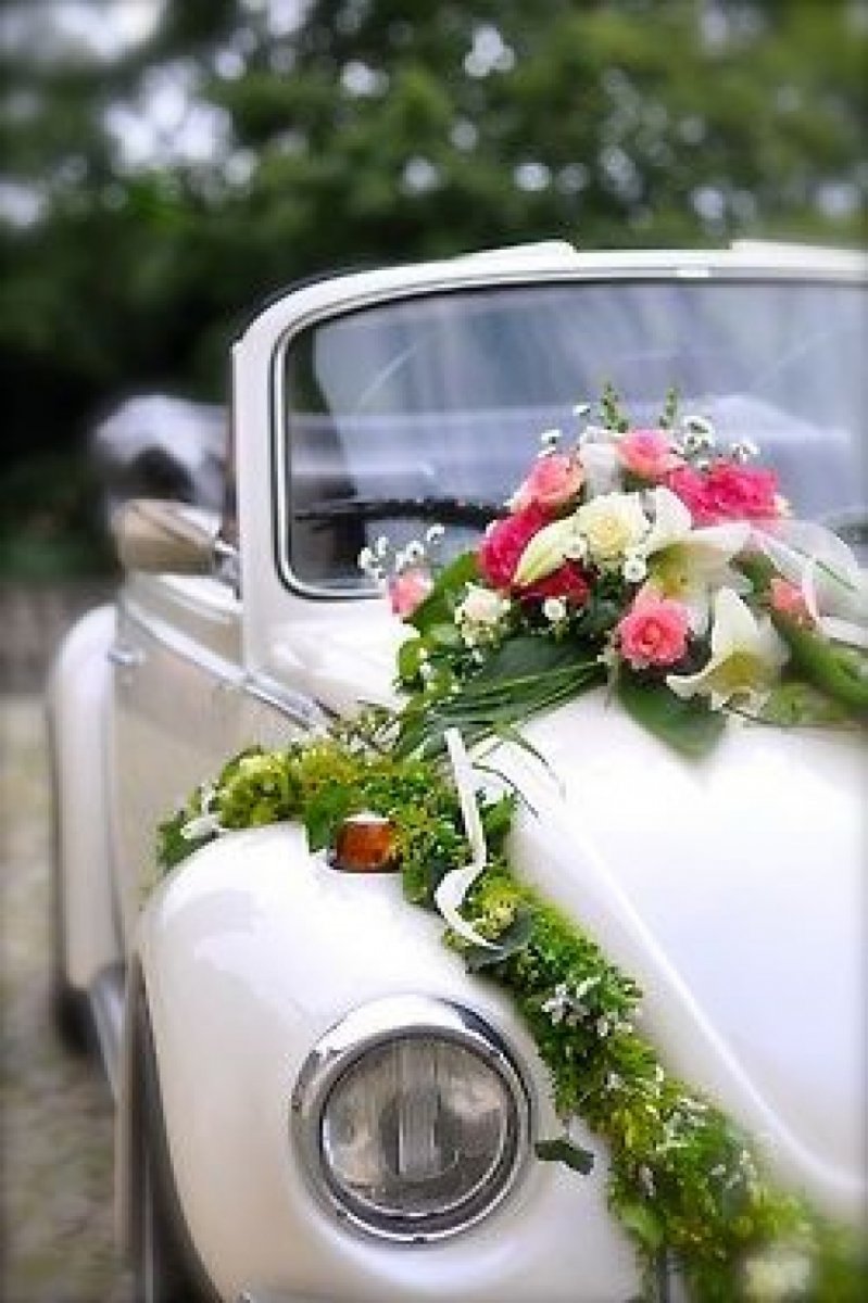 Украшение машины на свадьбу Минимализм