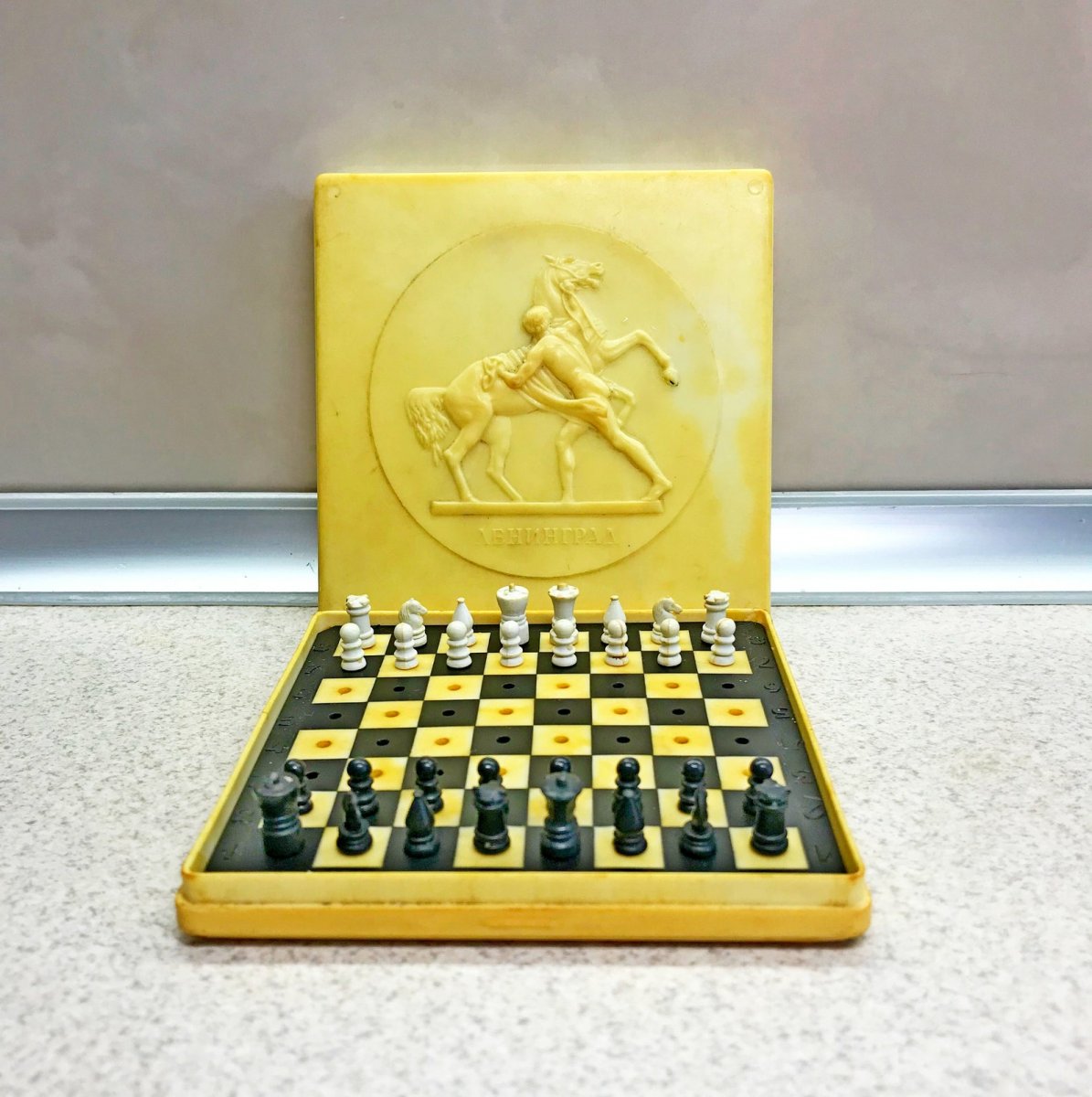 Советский набор шахмат