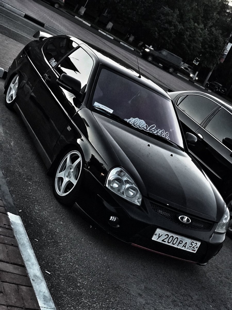 Лада Приора 4