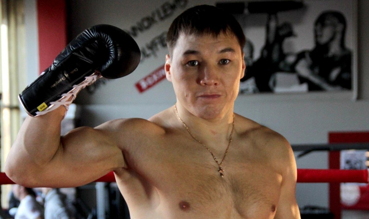Сергей Лебедев боксер