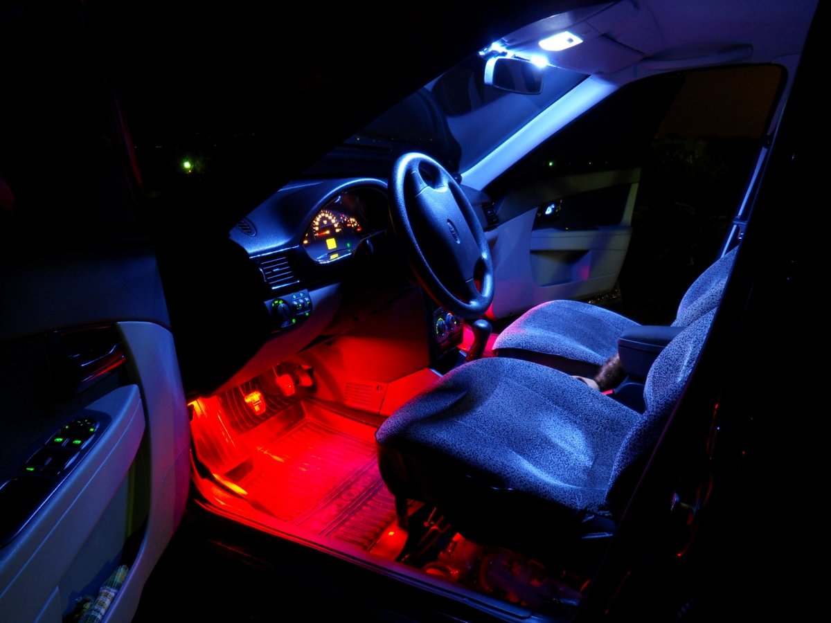 Подсветка салона Mercedes CL 216