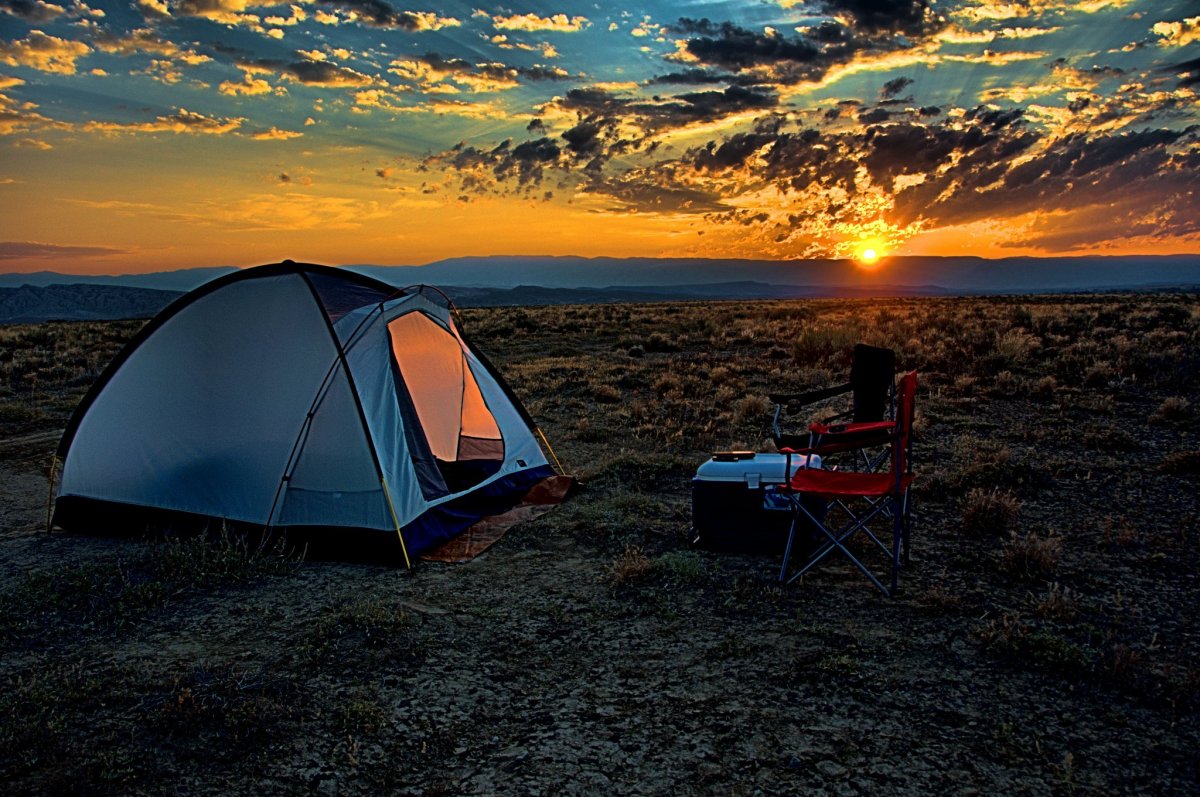 Палаточный лагерь горный Алтай