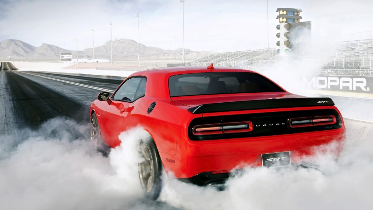 Dodge Challenger srt Hellcat 2015