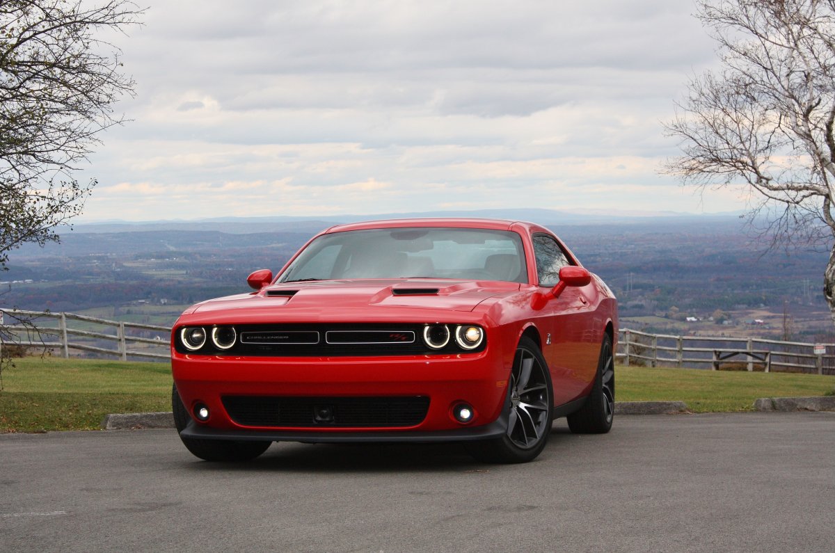 Dodge Challenger 2015