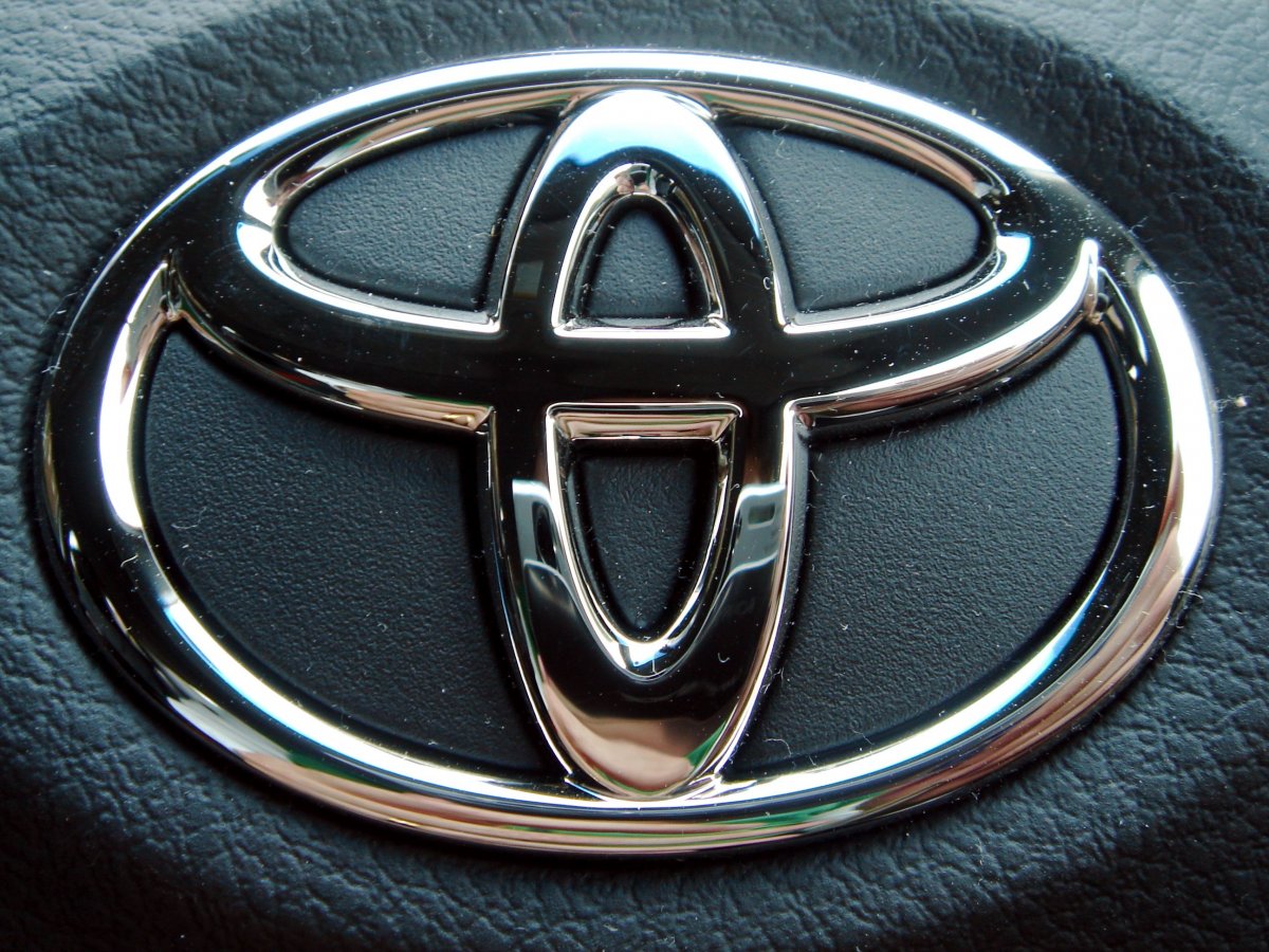 Значок Toyota Avalon