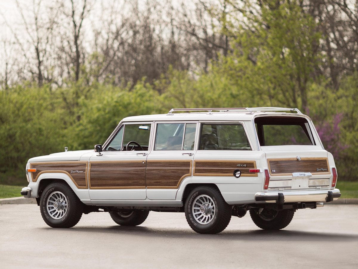 Jeep Grand Wagoneer Concept