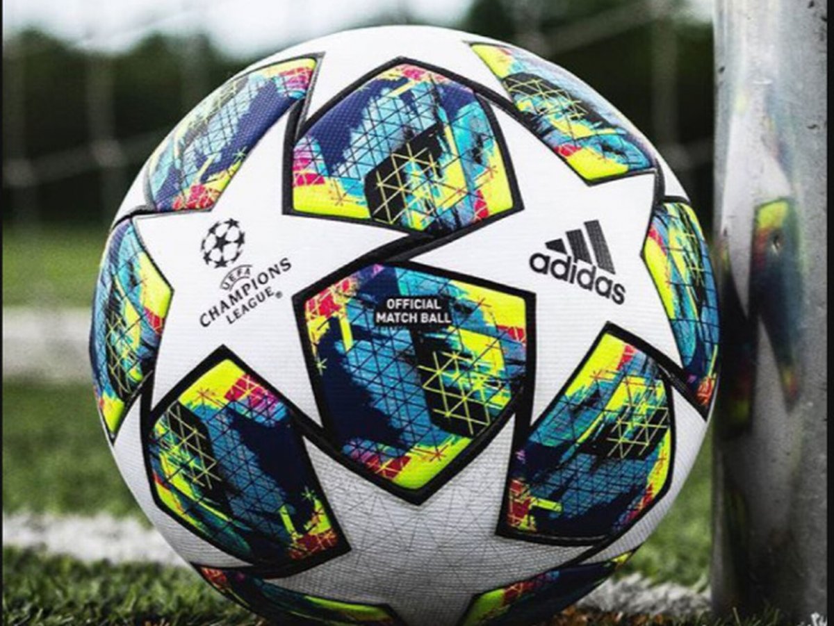 UEFA 2015 мяч