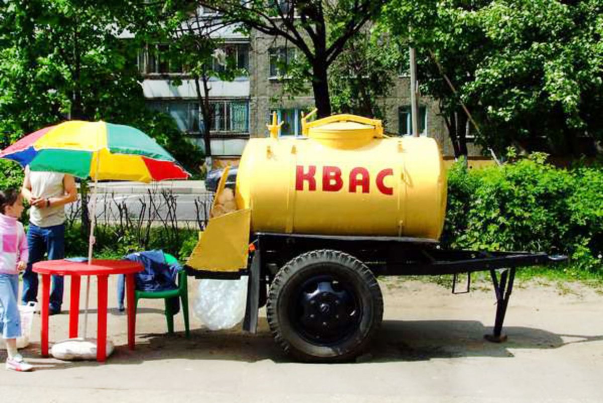 Бочка с квасом надпись