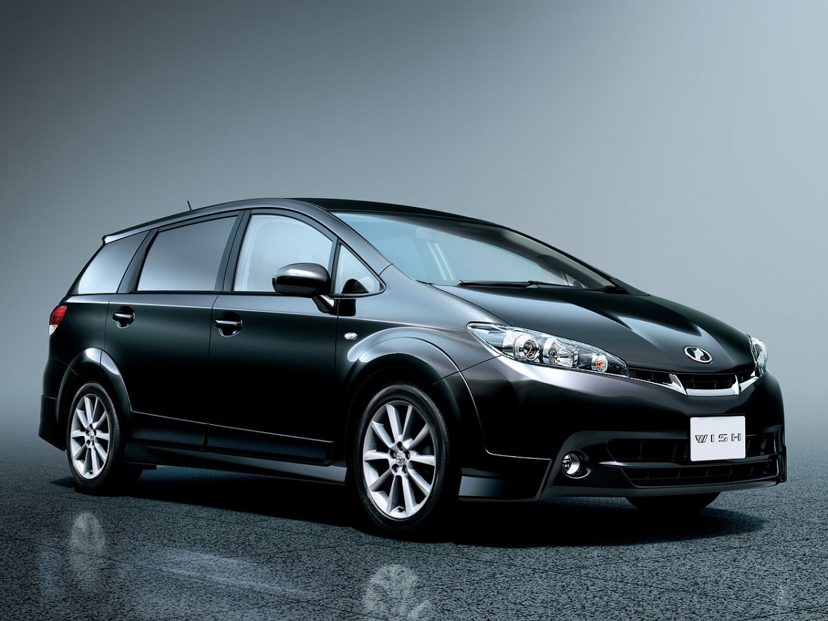 Toyota Wish 2009-2012