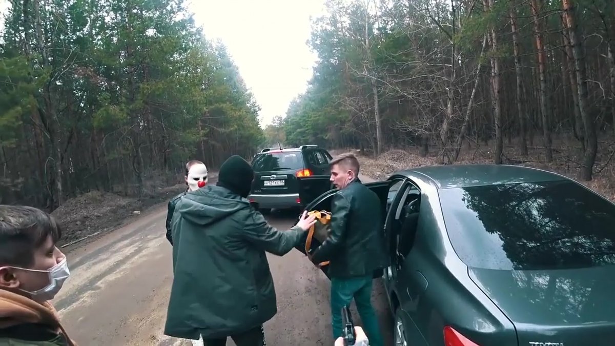 Красный Порше Макан Макса Ващенко