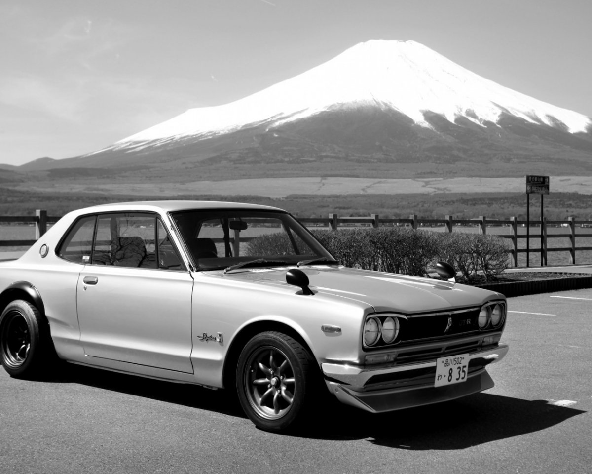 Nissan Skyline r2000