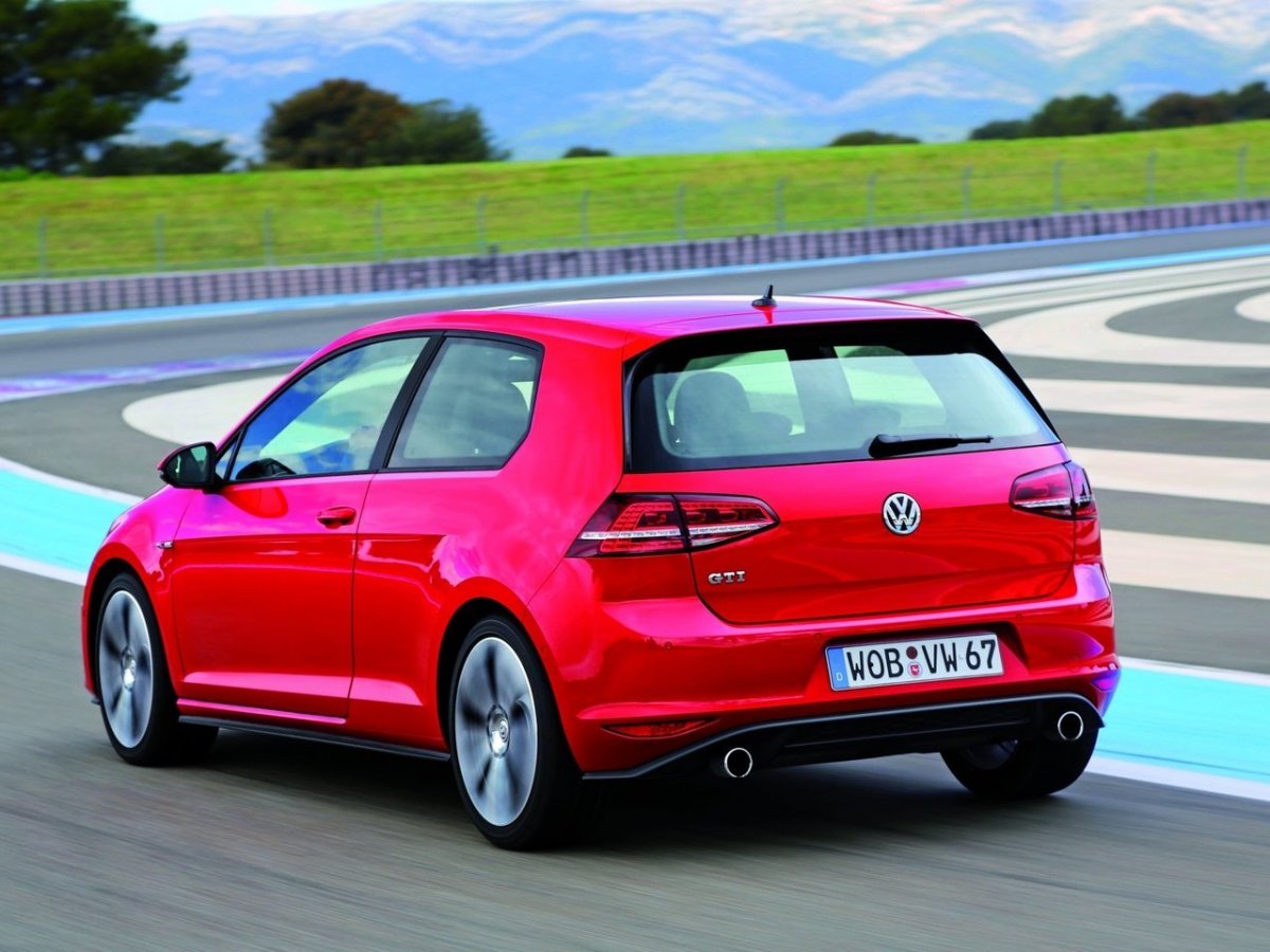 Volkswagen Polo Hatchback 2014