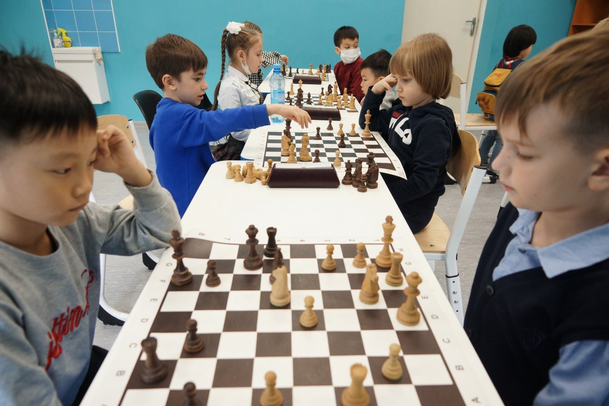 Соревнования по шахматам малыши