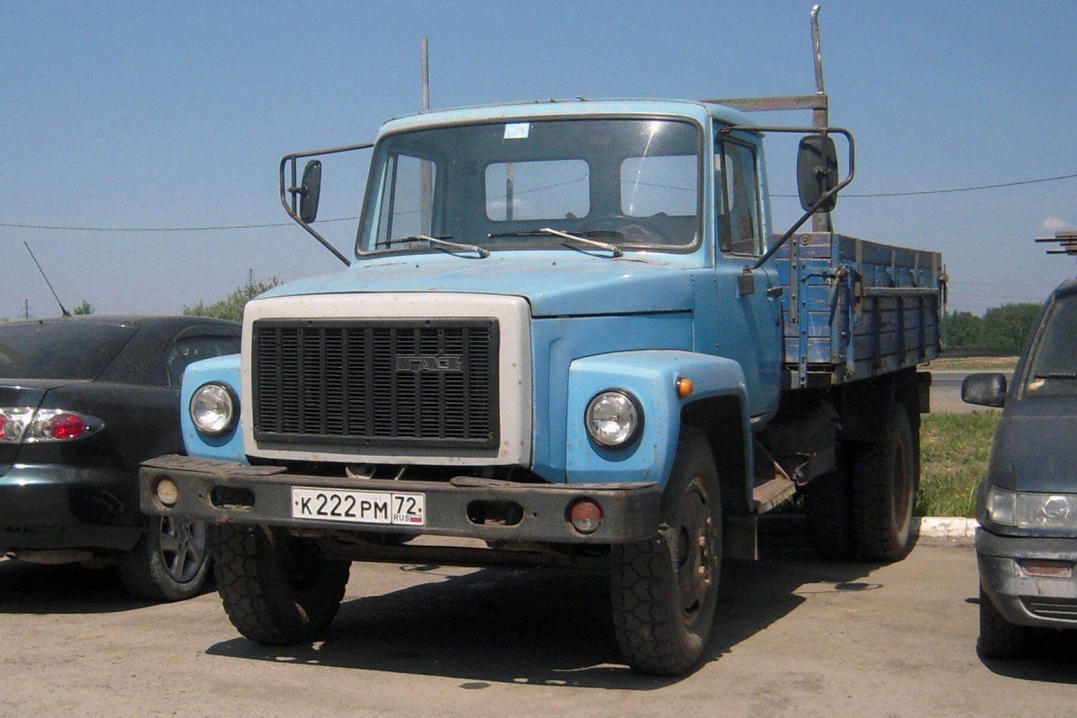 ГАЗ 3307 бортовой