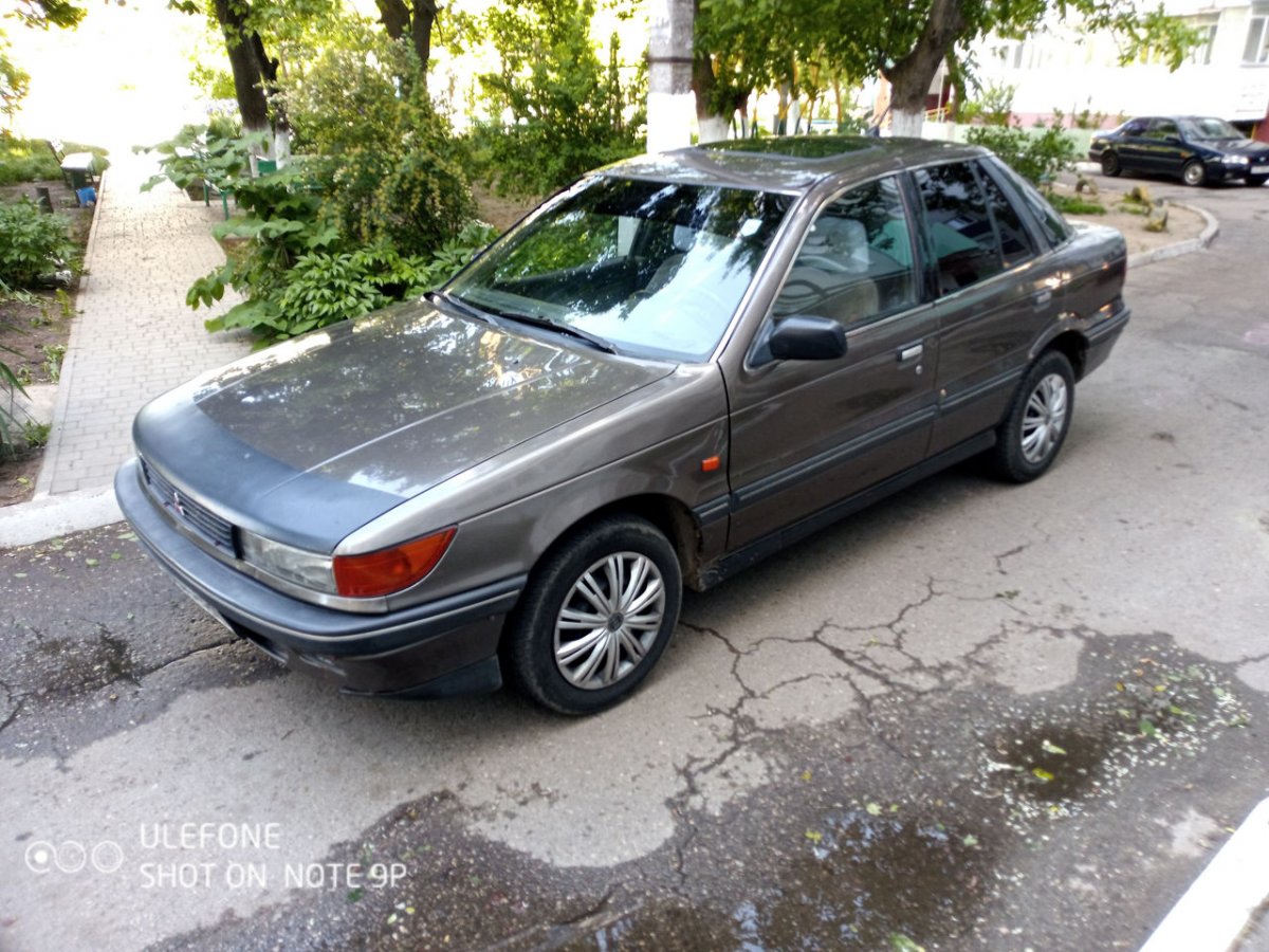 Mitsubishi Lancer 83 года