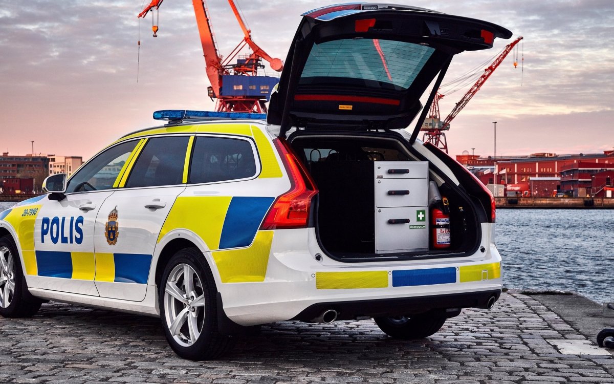T5 Volvo Police