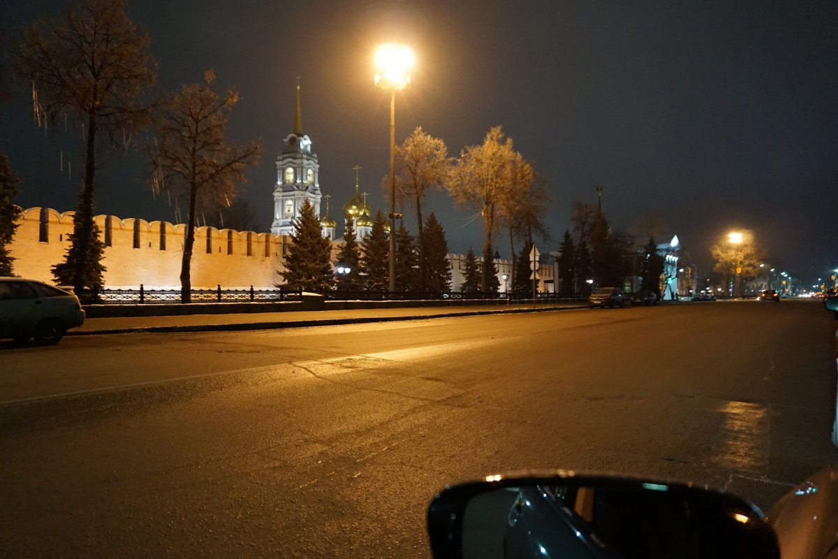 Maserati GRANCABRIO красный