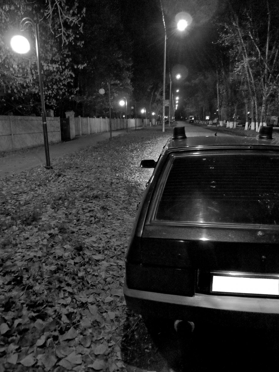 Лада 2109 в ночи