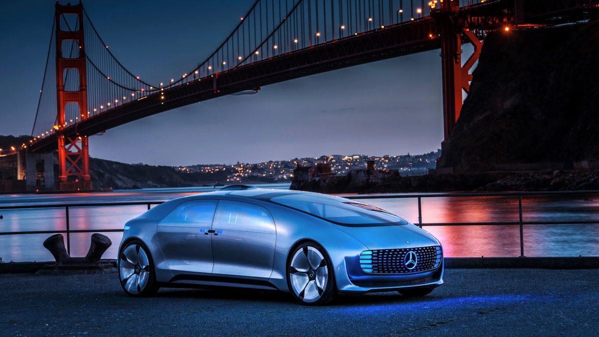 Mercedes Benz f15