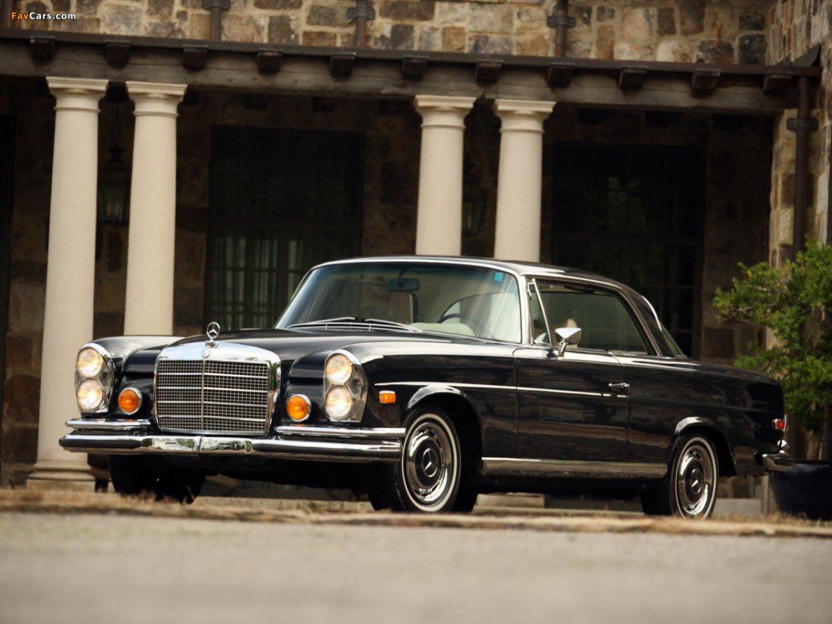 Mercedes-Benz w111 Coupe