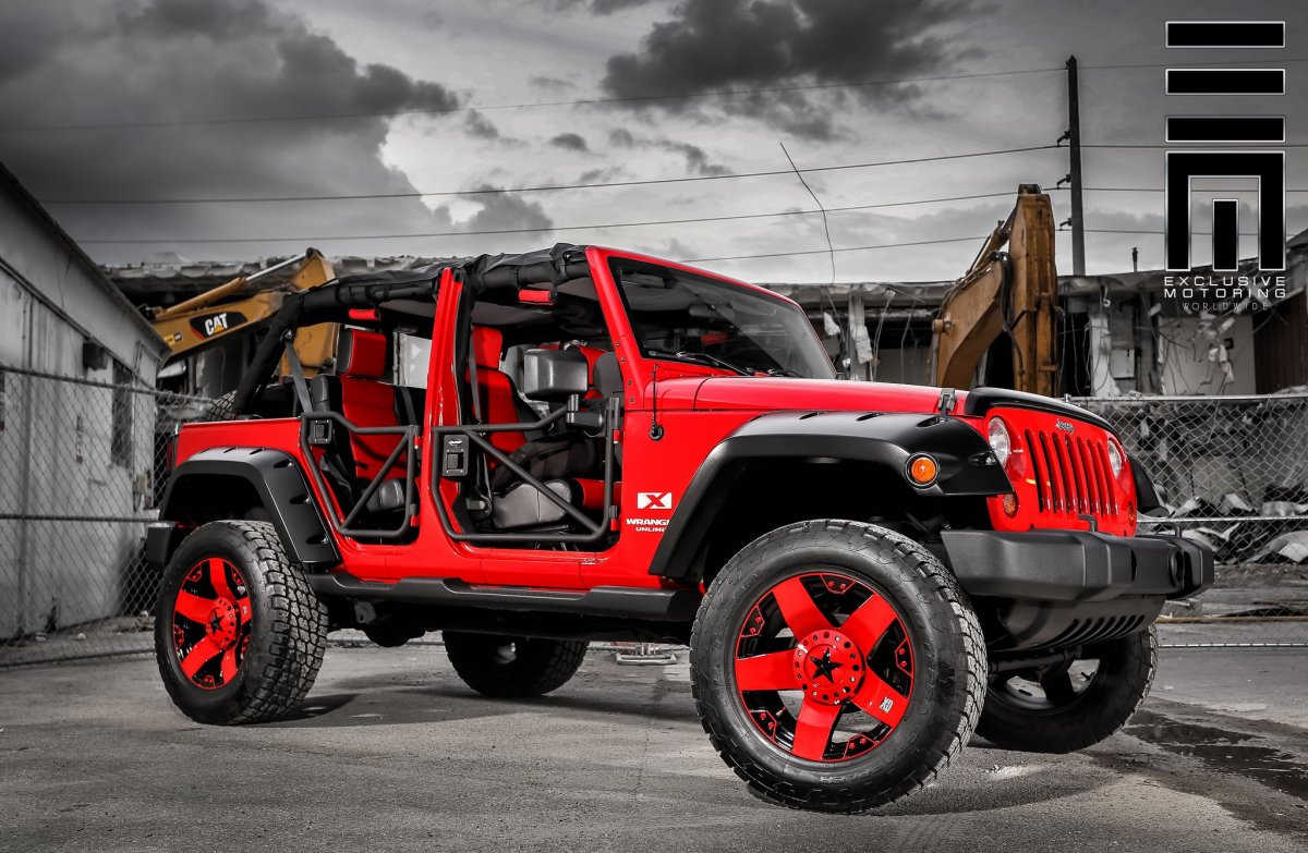 Jeep Rubicon 2021 красный