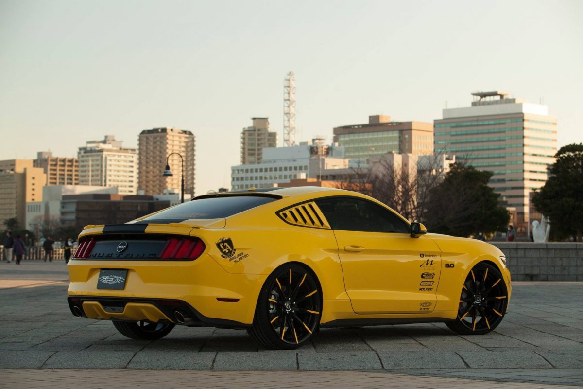 Shelby 350gt Yellow